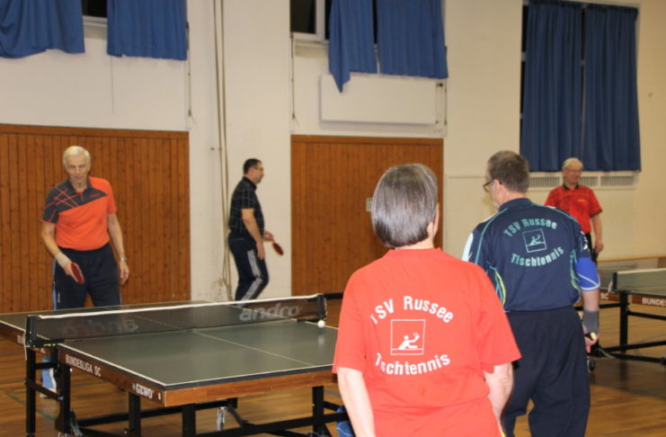 Rund um den Zelluloidball