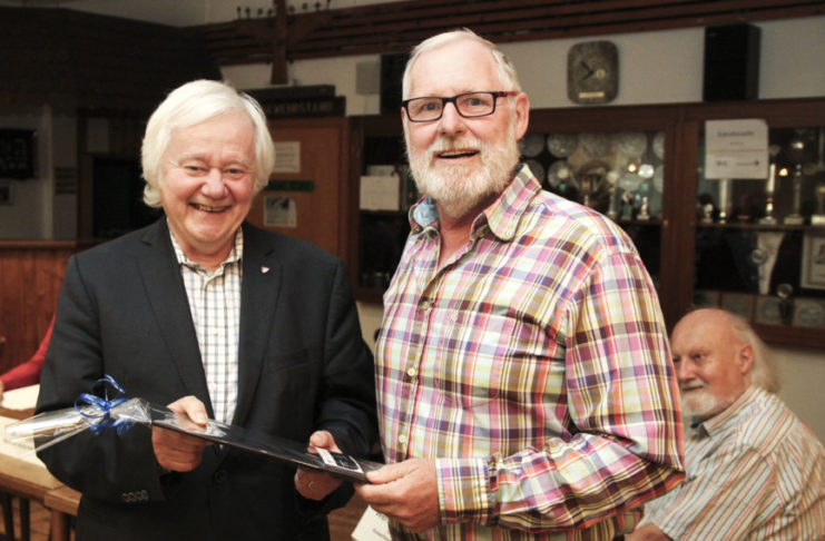 Stadtpräsident Tovar gratulierte