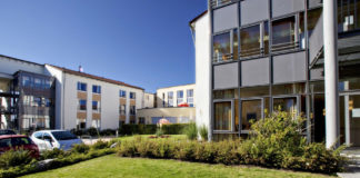 Dem Schlag entgegentreten