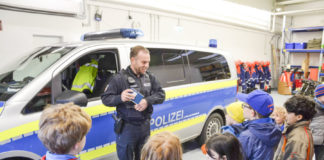 Einblick in den Streifenwagen