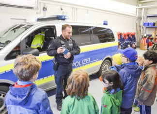 Einblick in den Streifenwagen