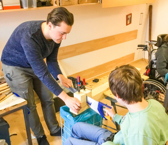 Anderen helfen – sich selbst orientieren