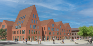 Roter Backsteinhof am Rathausplatz