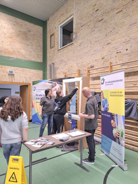 Station - GebäudereinigungA