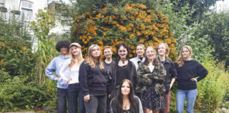 Gruppe vom Künstlerischen Jahr 2025/26