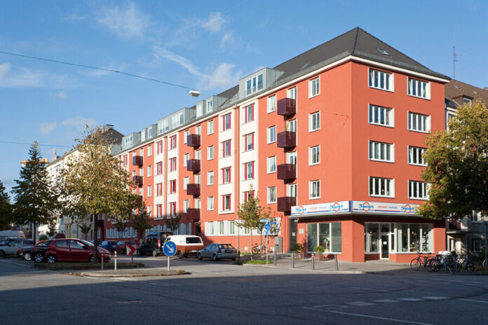 Holtenauer 218-224, Kiel Eckhaus an der Holtenauer Straße