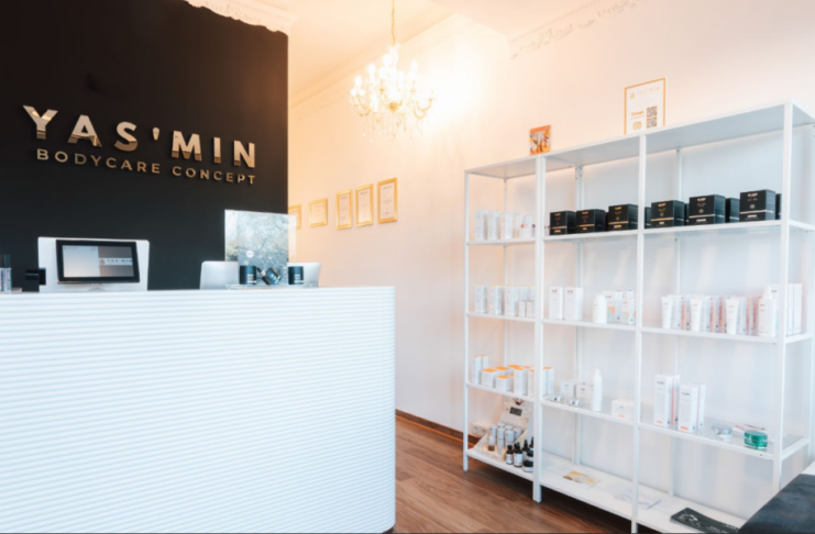Gut gepflegt von Kopf bis Fuß Eingangsbereich YASMIN Bodxcare Concept