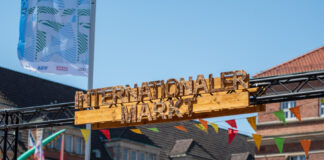 Internationaler Markt auf der Kieler Woche Internationaler Markt