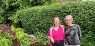 Wohnen für Hilfe: Melissa Peters und Frau Dr. Gisela von Ondarza