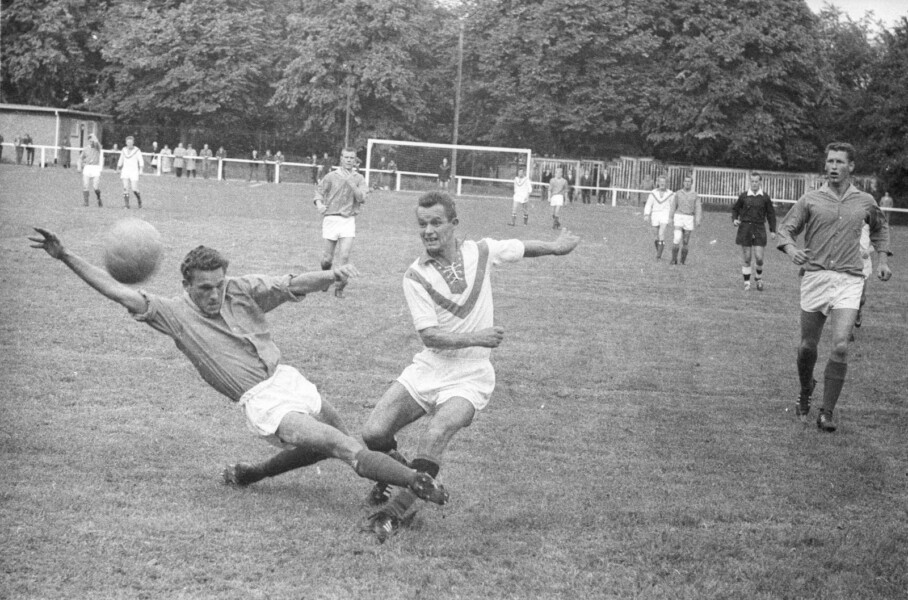 Hassee vor 50 Jahren: Fußballspiel VfB Kiel gegen SC Weiche Flensburg 08
