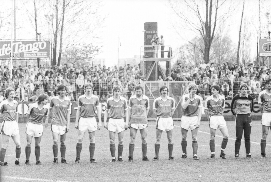 Hassee vor 50 Jahren: Fußballspiel Holstein Kiel gegen SV Werder Bremen Amateure, 0:1