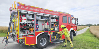 Feuerwehr Ottendorf neues Fahrzeug für den Katastrophenschutz