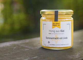 Ein Glas REWE-Center-Honig